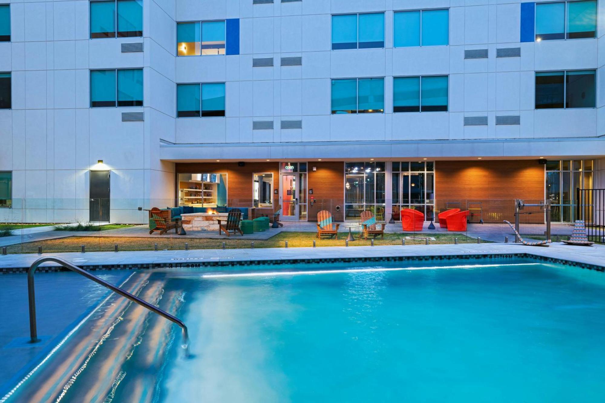 Aloft Austin Southwest Hotell Eksteriør bilde